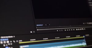 유튜브의 대화식 영상 편집 도구는 크리에이터가 자연어로 편집을 할 수 있게 합니다