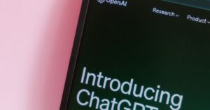 Shopify, AI로 채팅하며 온라인 스토어를 구축하는 Canvas 공개